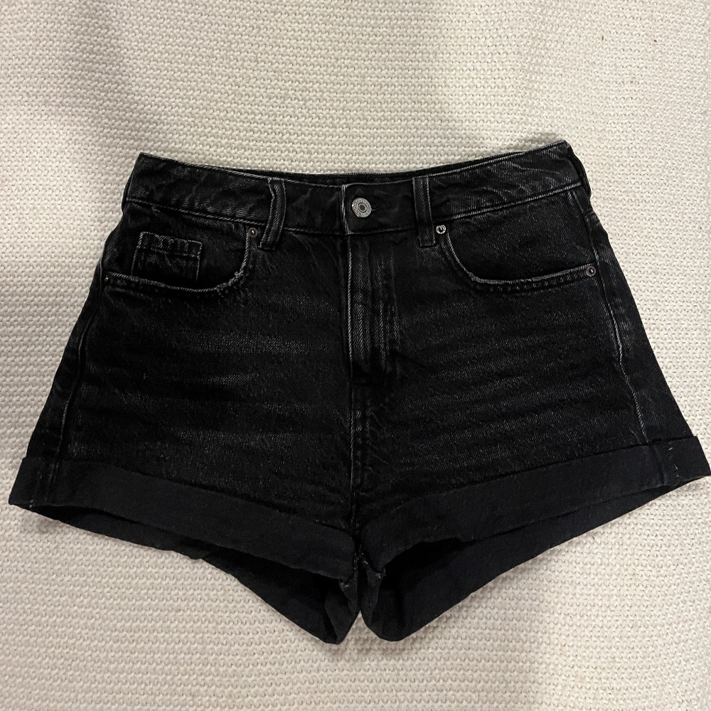 PacSun black denim shorts